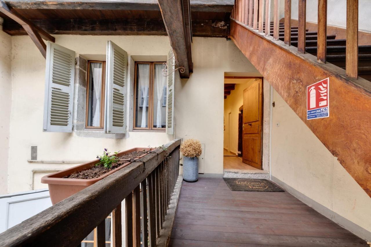 La Cour Filaterie - Suite Of 30 Sq M In The Annecy Breakfast Included Ngoại thất bức ảnh